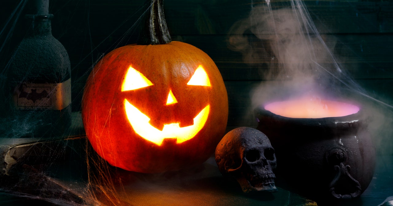 The Best Spooky Tech for Your Halloween Smart Home: Smart Bulbs, Projectors, and More